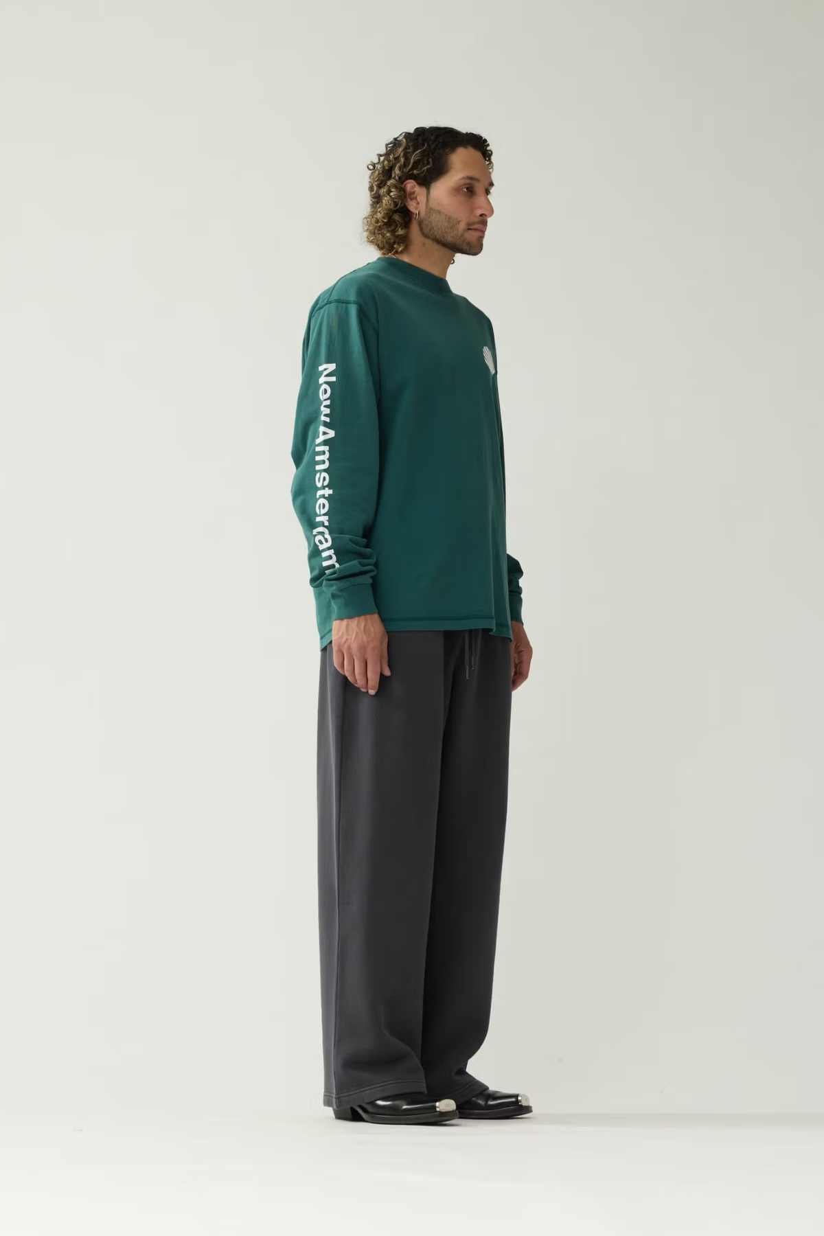 LOGO-SHIRT MET LANGE MOUWEN - FLESSENGROEN/WIT