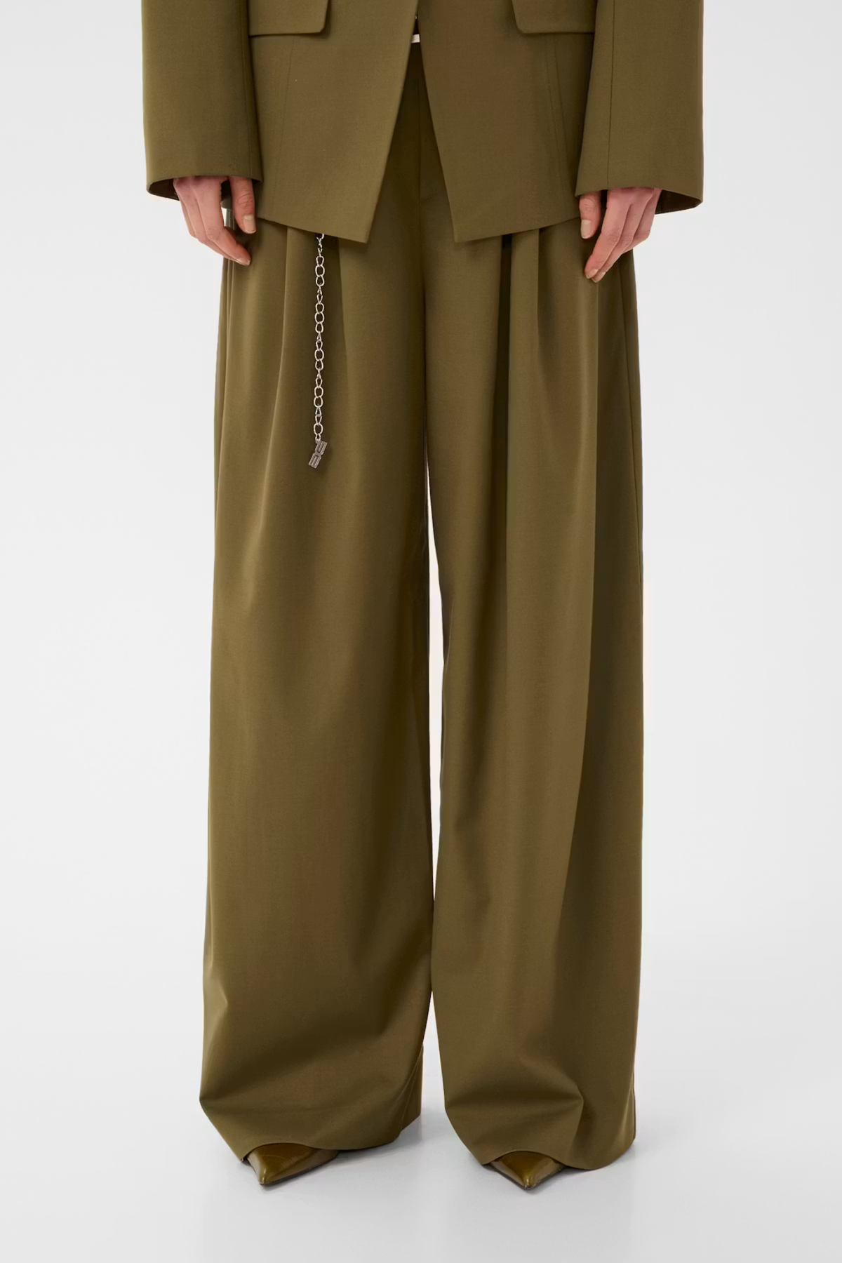 OLIVIA HW PANTS - MILITARY OLIVE