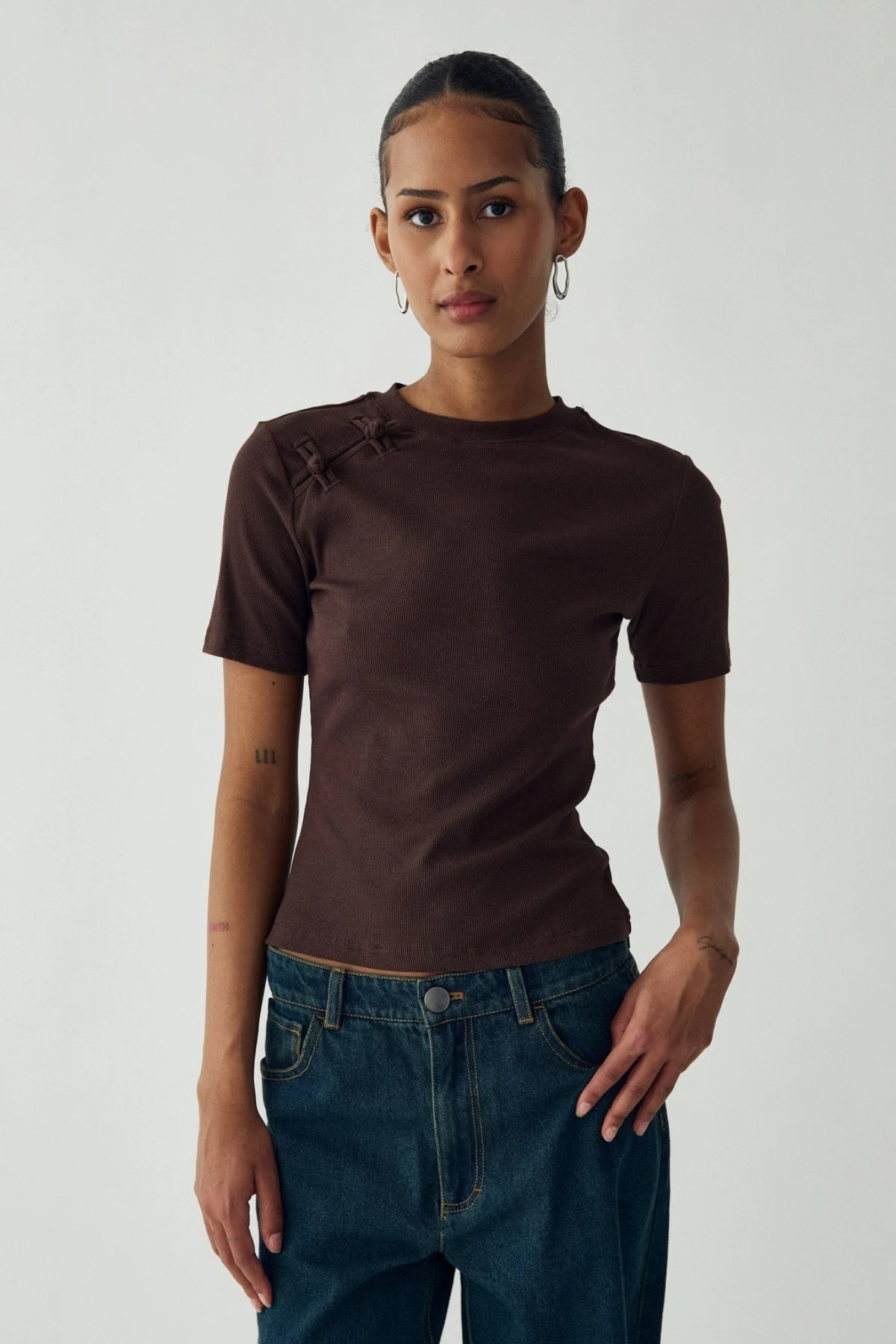NEINA TOP - CHOCOLATE