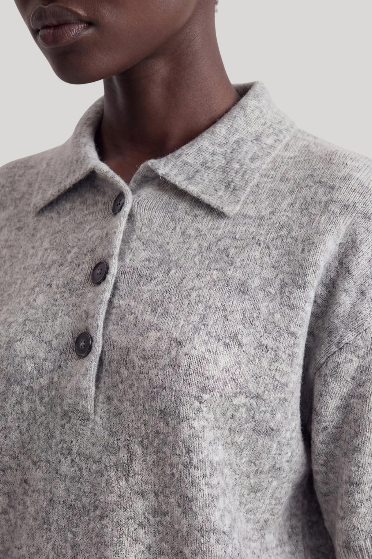 CALLIE POLO SHIRT - LIGHT GREY