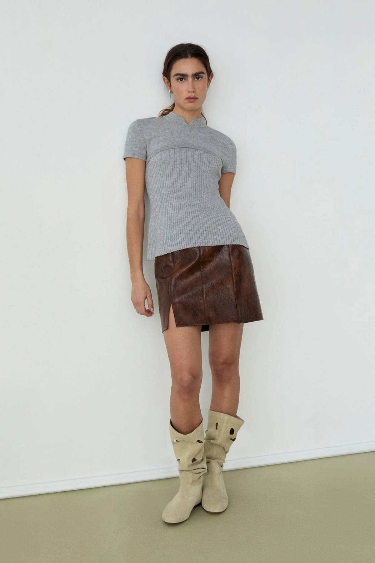 JUNA SHORT SKIRT - BROWN