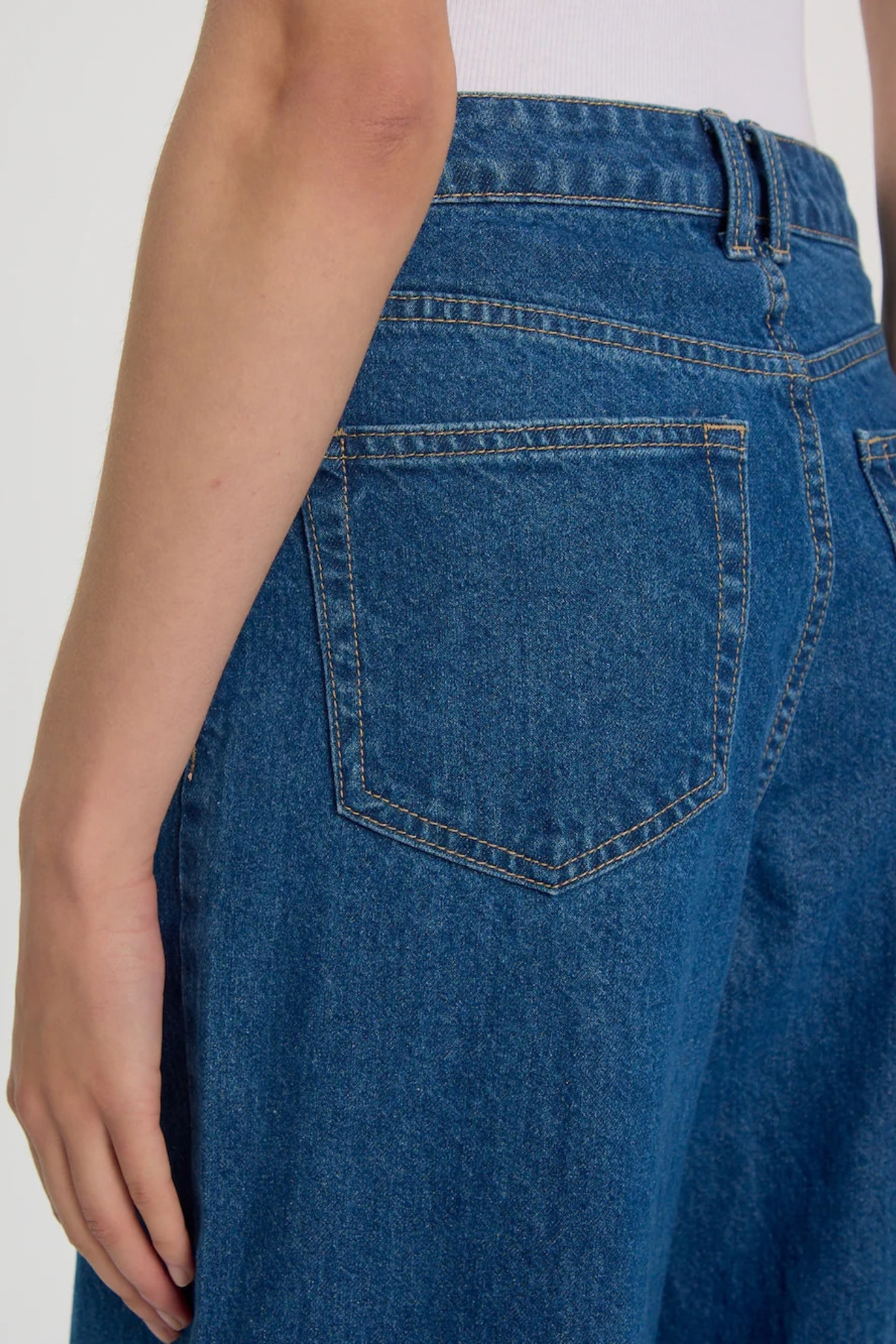 FIENE JEANS - HELDERBLAUW