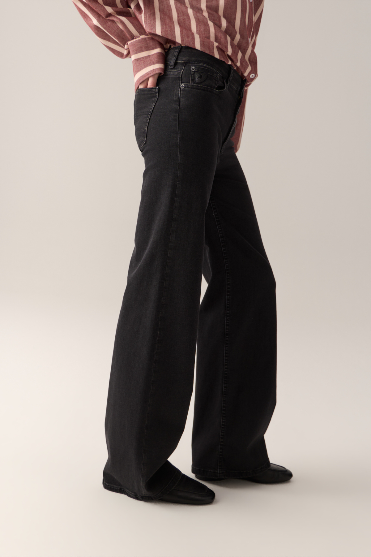 PALAZZO JEANS - BLACK AGED EDGE
