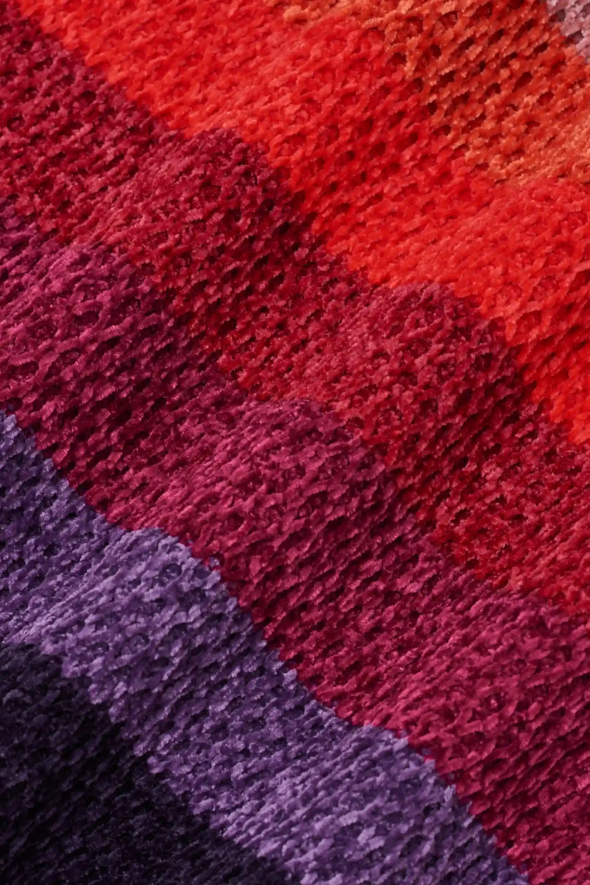 CHENILLE STRIPED LONGSLEEVE POLO HORSE PATCH - MULTICOLOR