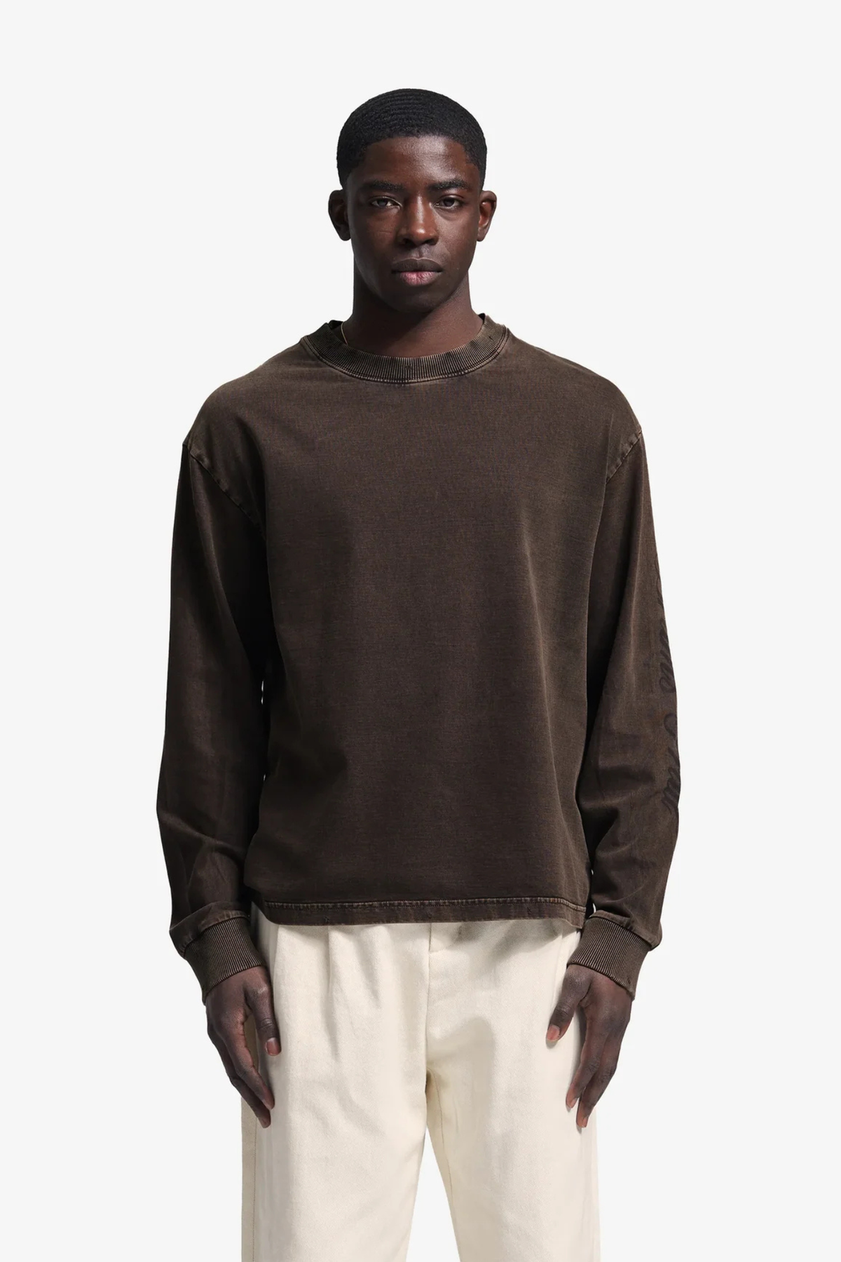 DISTRESSED SCRIPT LOGO LONGSLEEVE - WASHED BROWN