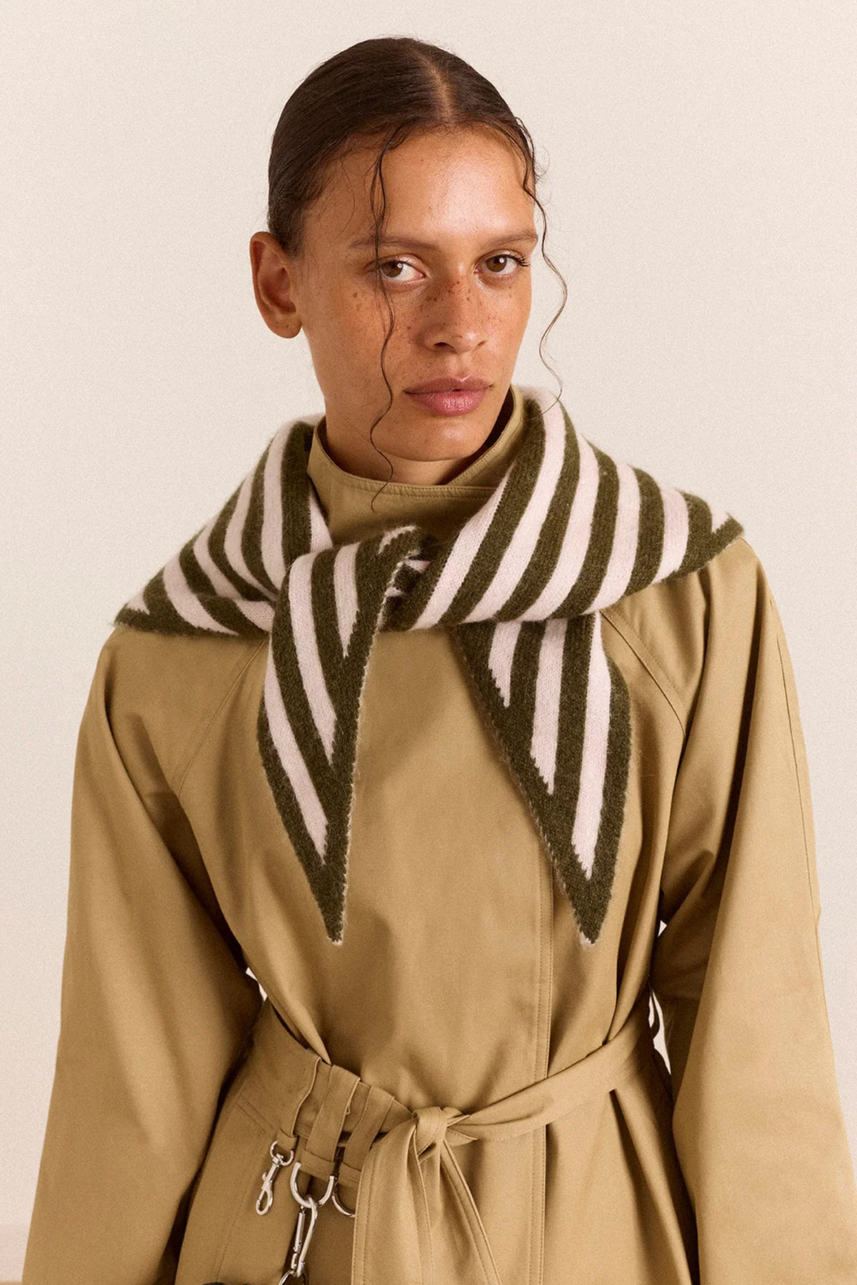 TRIANGLE SCARF - OLIVE - PINK STRIPE