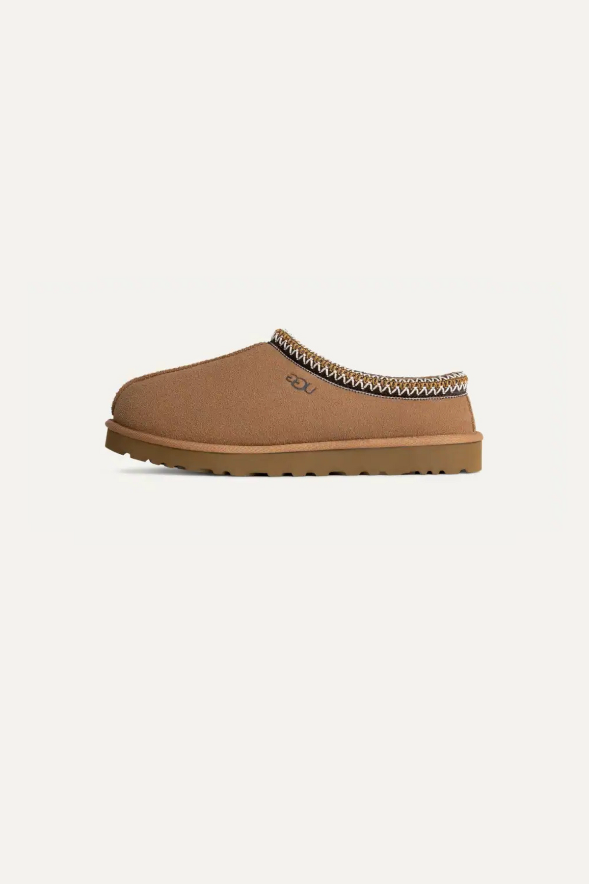 UGG man tasman in chestnut. Side view