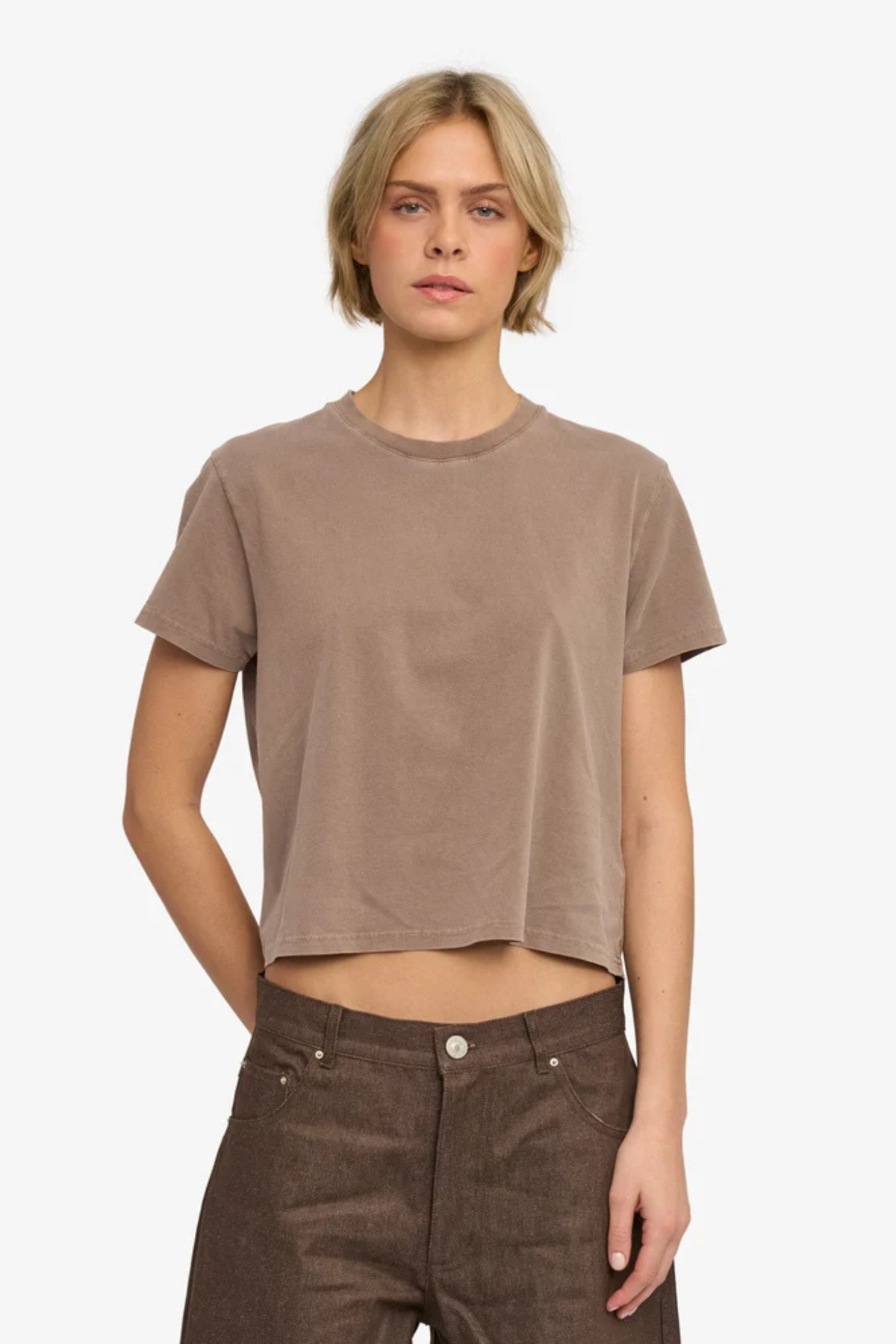 ORGANIC BOXY CROP TEE - FADED KHAKI