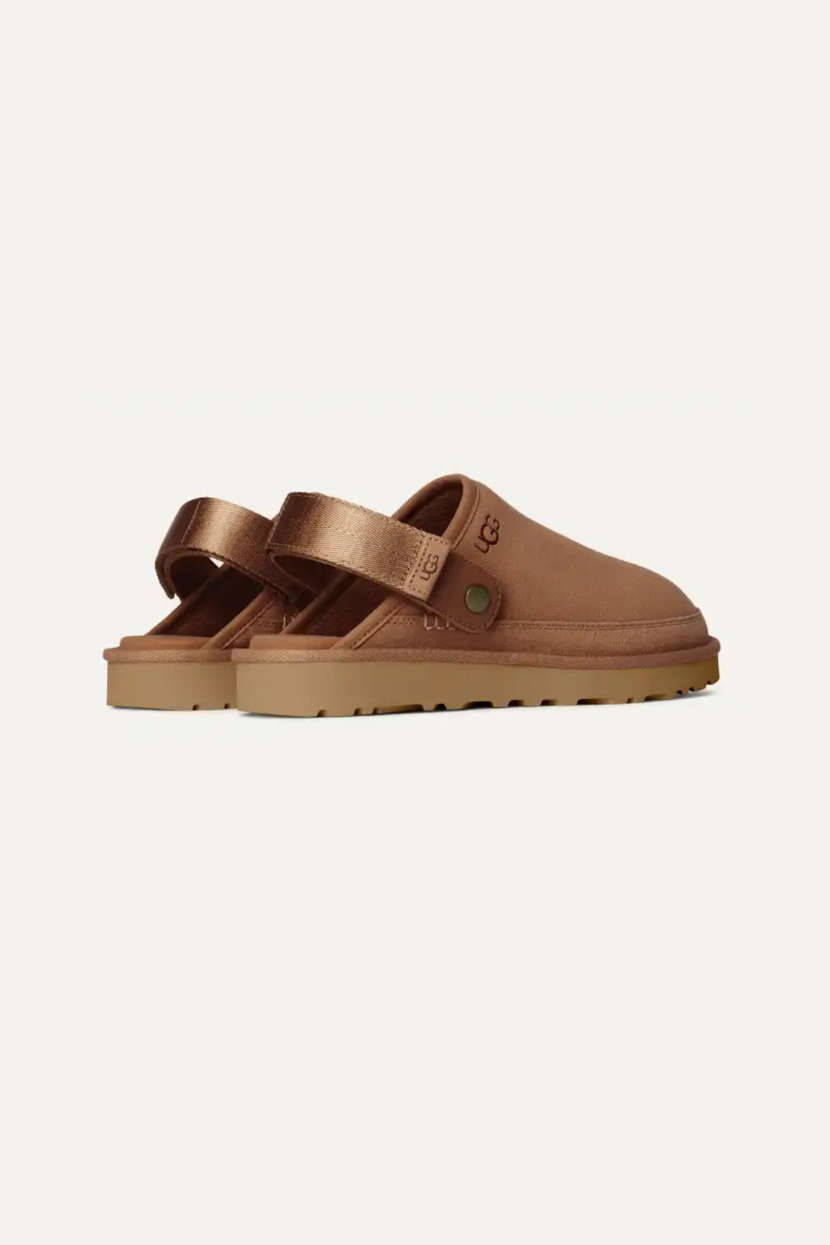 UGG man goldencoast clog in chestnut. Back view