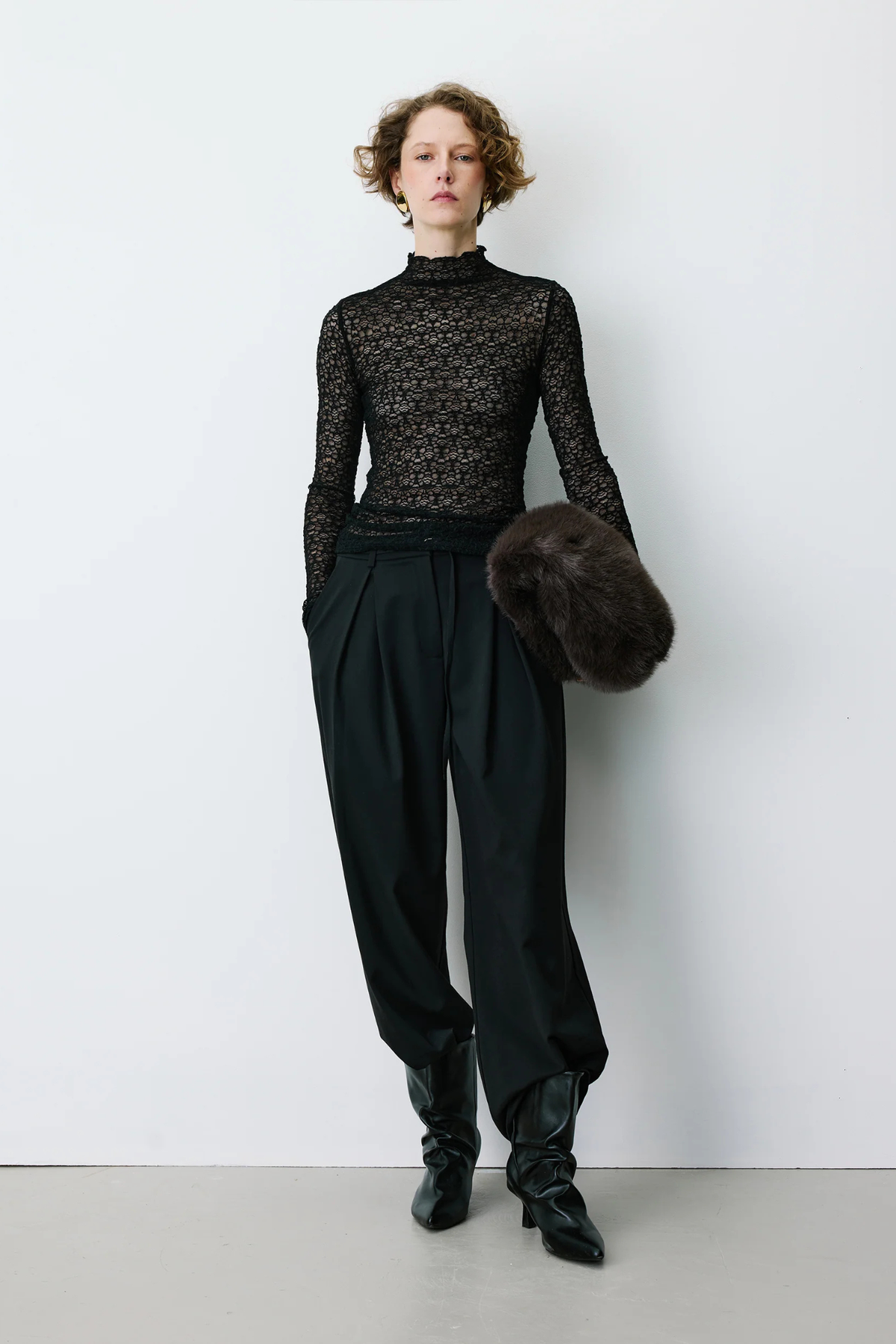 BLAKE TOP - BLACK