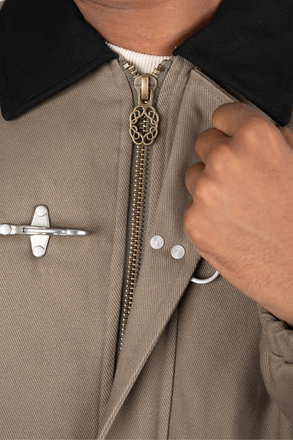 BACK IN THE DAYS JACKET - ASH GREEN