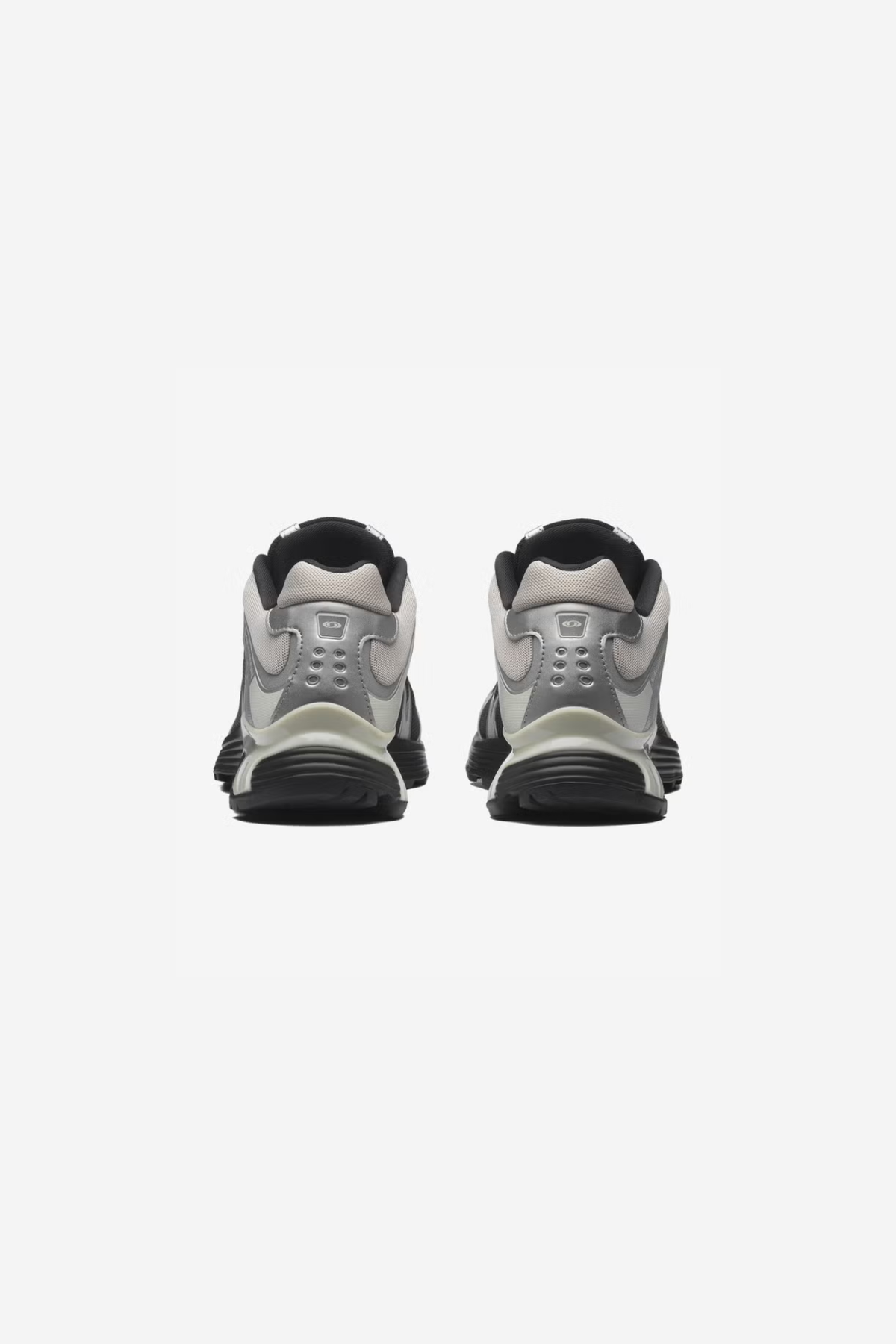 XT-WHISPER SNEAKERS WOMEN - BLACK/FTW SILVER/WHITE