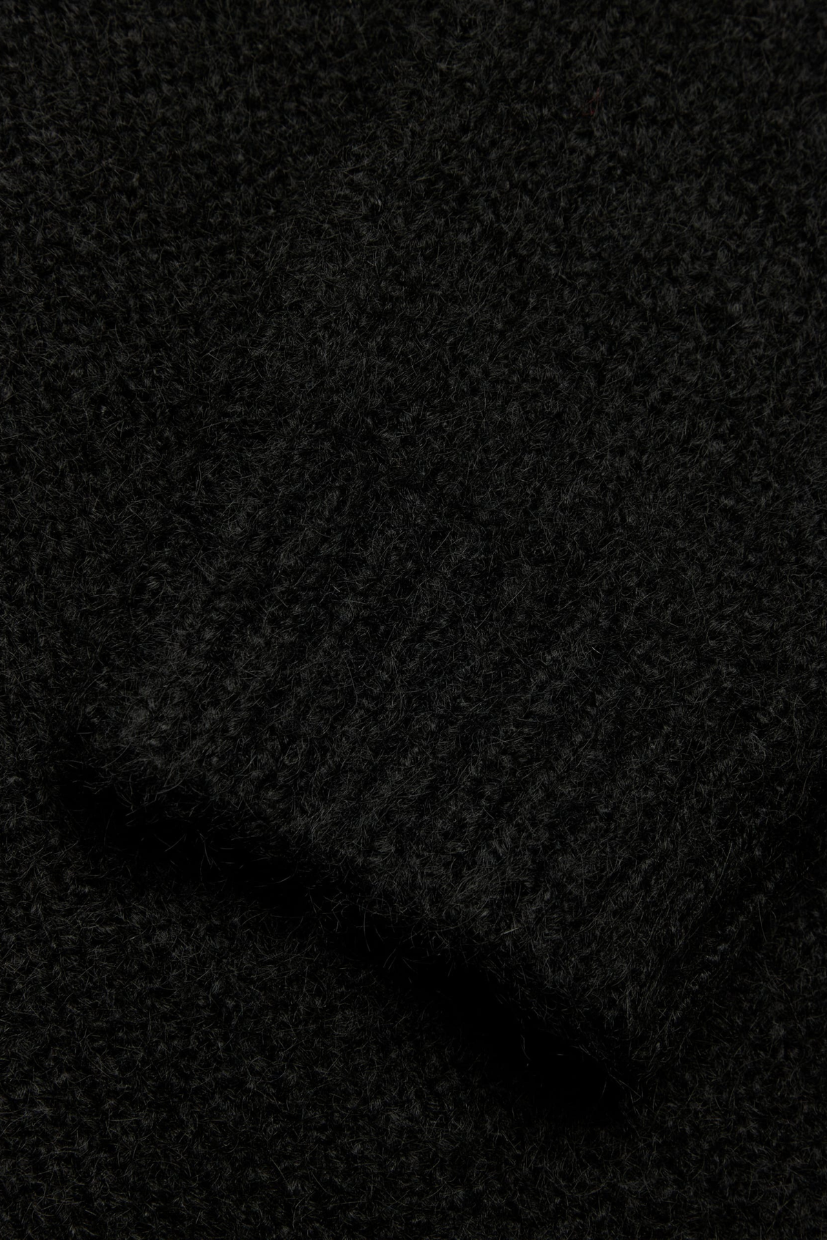 KURT MOHAIRY CREWNECK - BLACK