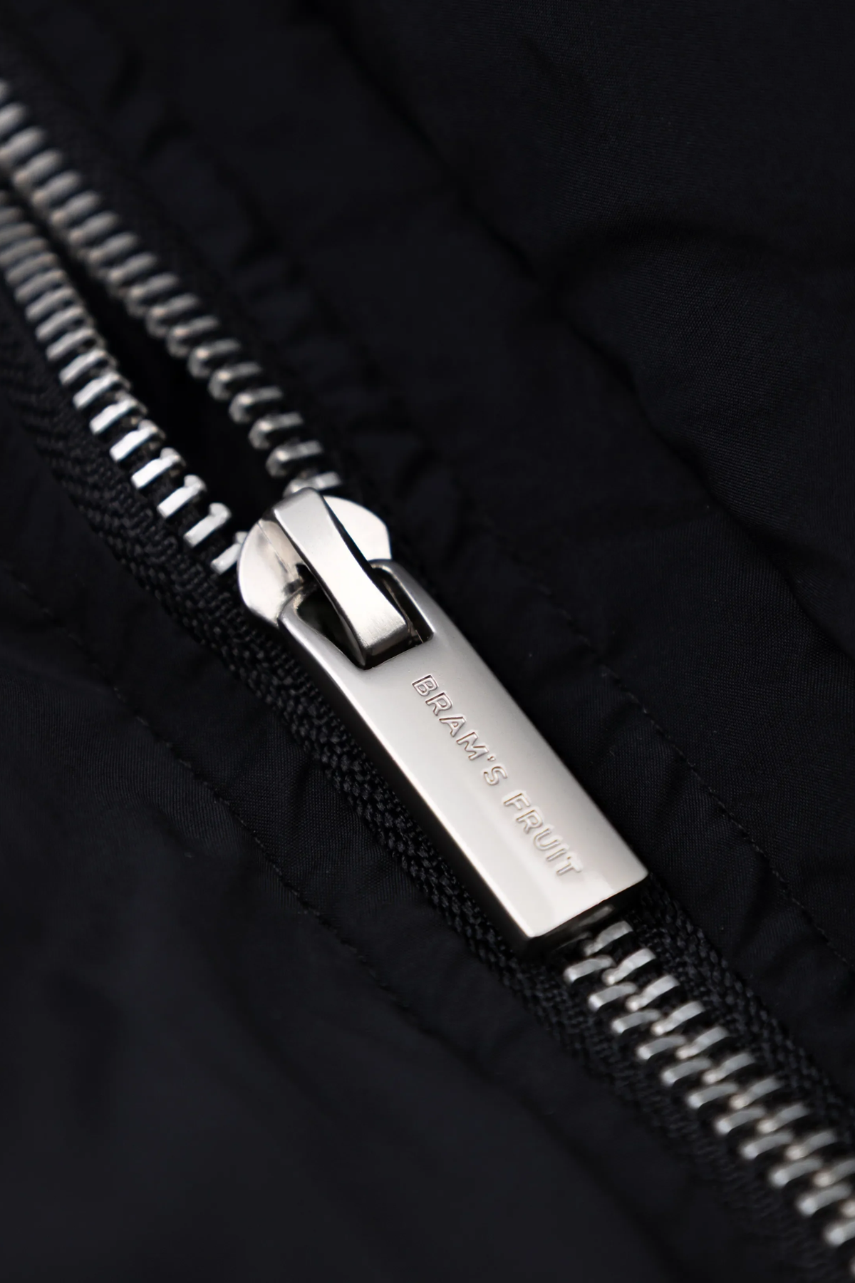 PUFFER JACKET - BLACK