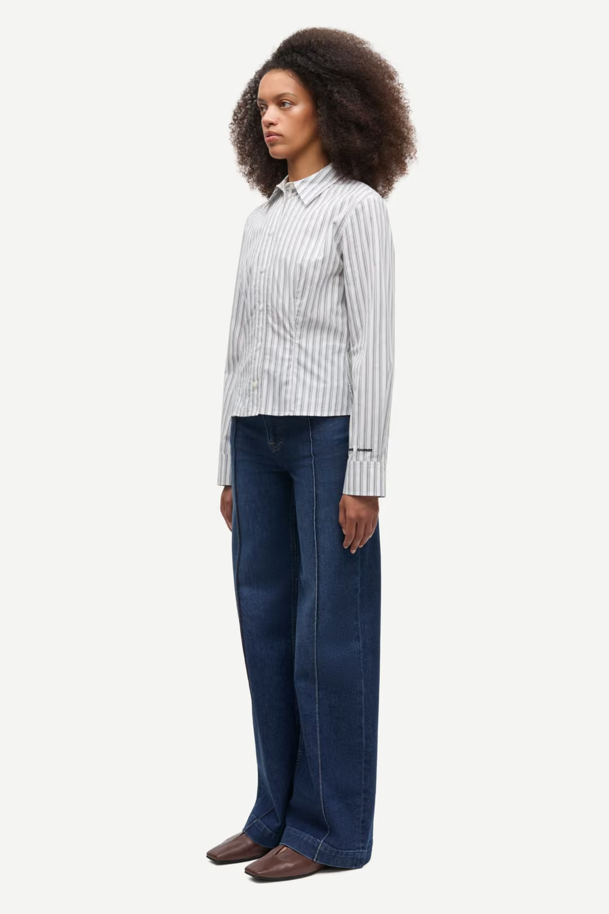 REBECCA TUCK JEANS  - PARIS BLUE COMFORT