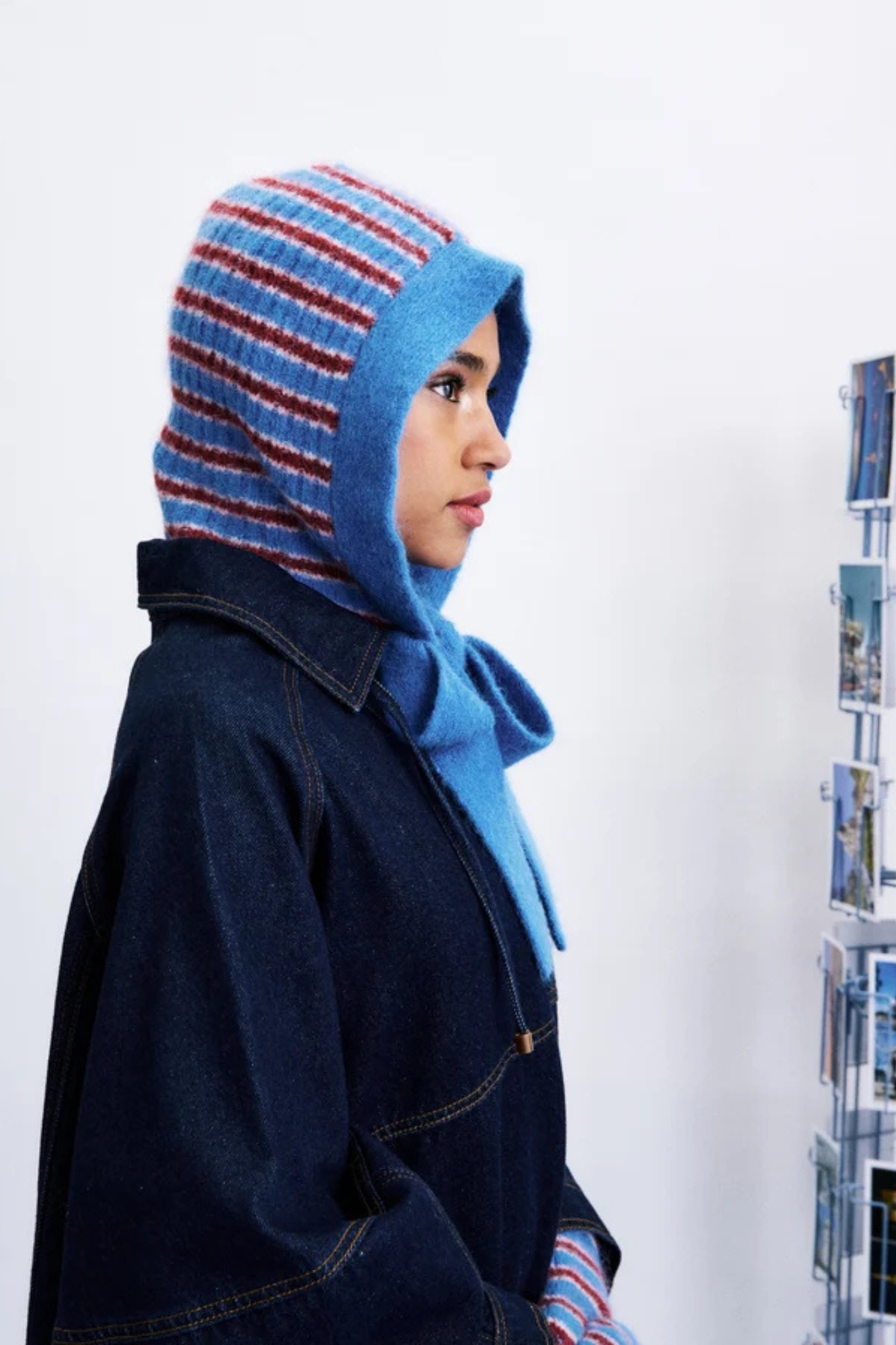 BONNET CHOI - BLEU ÉLECTRIQUE