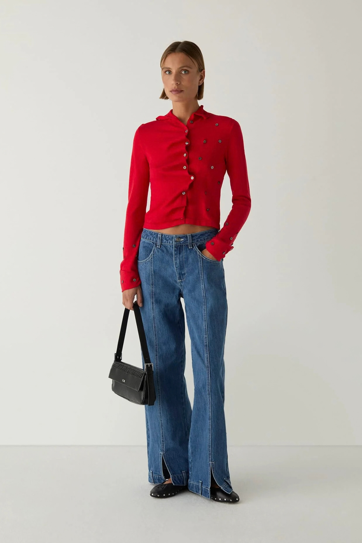 FIA BUTTONED CARDIGAN - RED