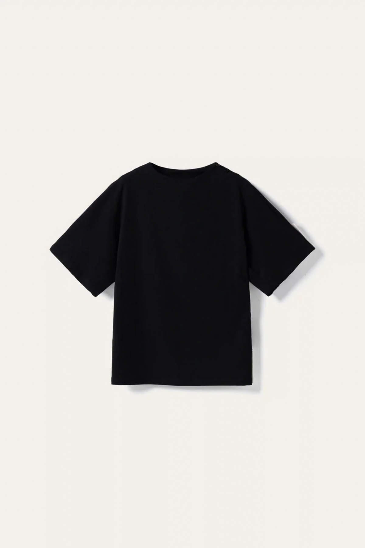 NELLA T-SHIRT - BLACK